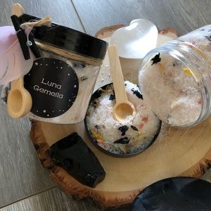 COPY - *Sore Muscle Bath Magic*